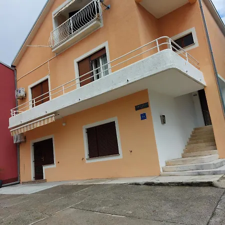 Apartman Luna 3 Apartment